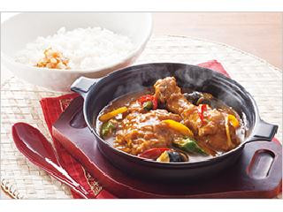 おはしカフェガスト じっくり煮込んだチキンとスパイス香るインドカレー