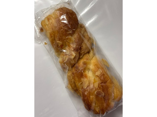 ライフ 小麦の郷 アーモンドとヘーゼルナッツのデニッシュ