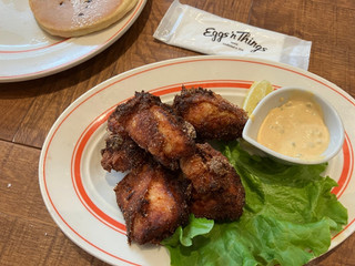 Eggs’n Things モチコチキン