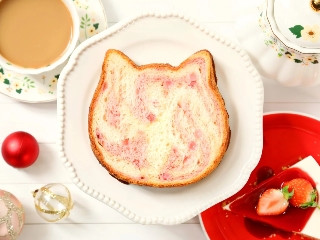 ねこねこ ねこねこ食パン ストロベリーチーズケーキ