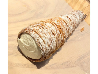 ブール アンジュ クロワッサンコロネ ミルク