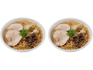 セブン-イレブン 黒マー油と香ばし麺の濃厚豚骨焼ラーメン