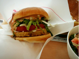 「モスバーガー モス野菜バーガー オーロラソース仕立て」のクチコミ画像 by nag～ただいま留守にしております～さん