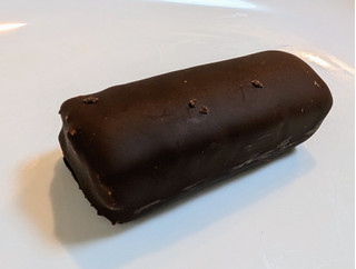 「OKTSVS チョコチーズケーキ チョコドロップ」のクチコミ画像 by はるなつひさん