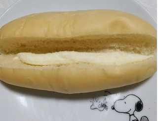 「リョーユーパン 白いもっちりミルクサンド 袋3個」のクチコミ画像 by ピーまるさん