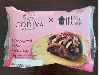 「ローソン Uchi Cafe’ × GODIVA ダブルショコラワッフル」のクチコミ画像 by パン太郎さん