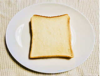 「トップバリュ ベストプライス 毎日の食卓に 食パン 袋6枚」のクチコミ画像 by Amy-mogさん