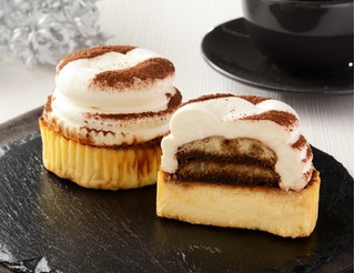 今週新発売のローソンスイーツまとめ！生クリームショコラシューや濃厚ピスタチオなど♪