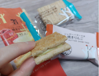 「セブン-イレブン セブンカフェ シュガーバターの木 焼きりんご 袋3個」のクチコミ画像 by ぽぽやさん