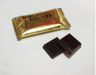 「明治 チョコレート効果 カカオ86％ 箱70g」のクチコミ画像 by みにぃ321321さん