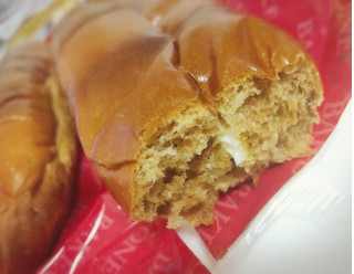 「ヤマザキ BAKE ONE 黒糖風味豊かなじゃりパン 袋3個」のクチコミ画像 by もぐのこさん