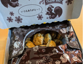 「ロッテ パイの実 昭和レトロのナウいプリン 箱69g」のクチコミ画像 by はるなつひさん