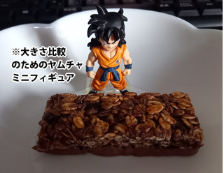 「ケロッグ オートミール Bar チョコレート味 袋1本」のクチコミ画像 by さばおじさんさん