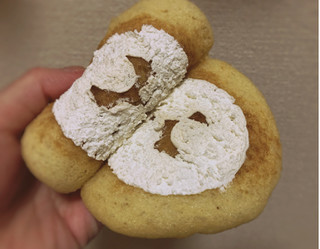「フジパン チーズパンケーキ 袋2個」のクチコミ画像 by 御飯野友子さん