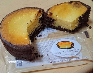 「ローソン チーズとショコラのタルト」のクチコミ画像 by 綾小路綾子さん