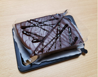「メゾンブランシュ チョコレートケーキ パック2個」のクチコミ画像 by はまポチさん