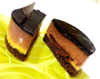 「ローソン ベルガモット香るチョコレートケーキ」のクチコミ画像 by レビュアーさん
