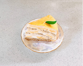 「シャトレーゼ 瀬戸内レモンと紅茶のクレープケーキ」のクチコミ画像 by むぎっこさん