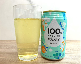 「富永貿易 100％カジューハイ ⽩ぶどう 缶340ml」のクチコミ画像 by コアライオンさん