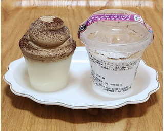 「セブン-イレブン ダルゴナコーヒー＆とろけるミルクプリン」のクチコミ画像 by みにぃ321321さん