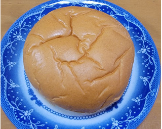 「Pasco たっぷりホイップあんぱん 限定パッケージ＆ホイップクリーム10％増量 袋1個」のクチコミ画像 by ニャンタさん