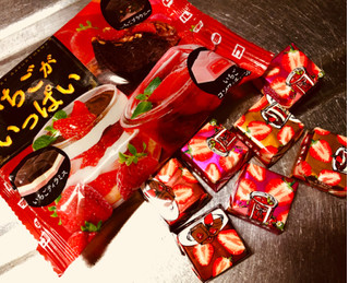 「チロル チロルチョコ いちごがいっぱい 袋7個」のクチコミ画像 by シナもンさん
