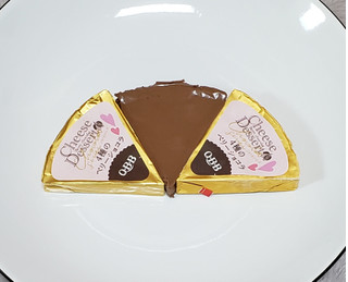 「Q・B・B チーズデザート6P 4種のベリーショコラ 90g」のクチコミ画像 by みにぃ321321さん
