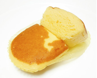 「ヤマザキ 北海道チーズ蒸しケーキ 瀬戸内産レモン 1個」のクチコミ画像 by つなさん