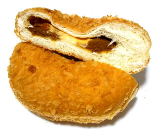 「ヤマザキ チーズカレーパン 袋1個」のクチコミ画像 by つなさん