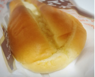 「第一パン 酪王カフェオレホイップサンド」のクチコミ画像 by もぐのこさん