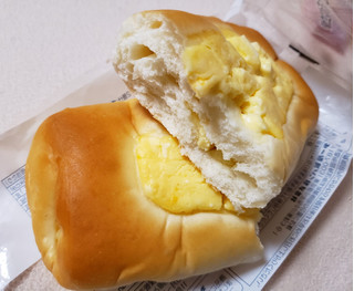 「第一パン Bread Selection 2層仕立てのたまごパン 袋1個」のクチコミ画像 by はまポチさん
