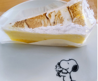 「ドトール レモンのムースケーキ 焦がしメレンゲ仕立て」のクチコミ画像 by はるなつひさん