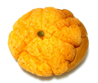 「ヤマザキ かぼちゃみたいなメロンパン 袋1個」のクチコミ画像 by つなさん