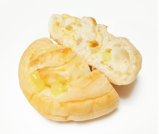 「ヤマザキ BAKE ONE もっちパン りんごカスタード 袋4個」のクチコミ画像 by つなさん