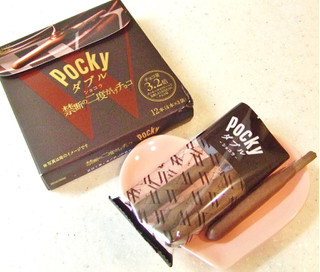 「江崎グリコ ポッキーダブル ショコラ 箱4本×3袋」のクチコミ画像 by ビーピィさん