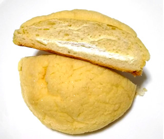 「フジパン 塩バターメロンパン 袋1個」のクチコミ画像 by つなさん