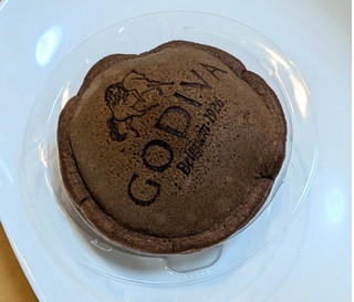 「ローソン Uchi Cafe’ × GODIVA どらもっち ショコラ＆ホイップ」のクチコミ画像 by はるなつひさん