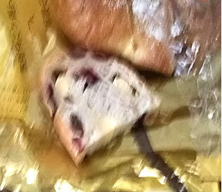 「フランソア フランソアP クリームチーズと果実フランス 袋6枚」のクチコミ画像 by シロですさん