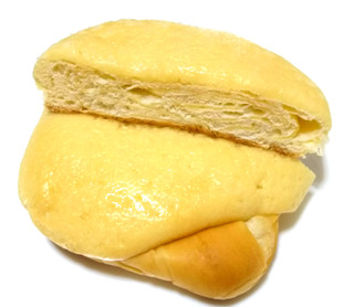「ヤマザキ 十勝産バターのパン 袋1個」のクチコミ画像 by つなさん