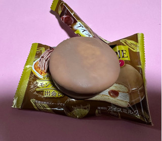 「ロッテ チョコパイアイス ショコラモンブラン 袋50ml」のクチコミ画像 by ももかあさんさん