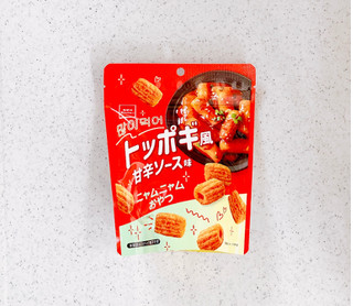 「おやつカンパニー ニャムニャムおやつ トッポギ風甘辛ソース味 袋35g」のクチコミ画像 by むぎっこさん