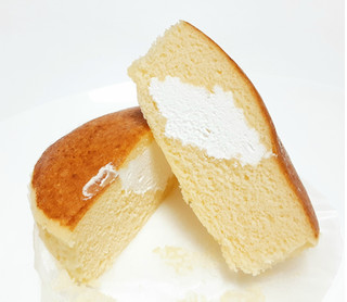 「敷島製パン 国産小麦 北海道牛乳生スフレ」のクチコミ画像 by つなさん