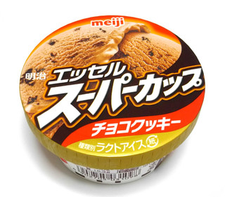 「明治 エッセル スーパーカップ チョコクッキー カップ200ml」のクチコミ画像 by つなさん