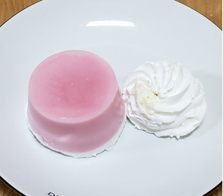 「ミニストップ MINISTOP CAFE とろける桜プリン」のクチコミ画像 by みにぃ321321さん