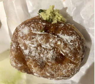 「I’m donut？ アイムドーナツ ピスタチオクリーム 1個」のクチコミ画像 by きみまろさん