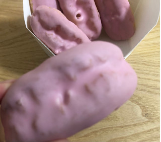 「モンテール 甘酸っぱいイチゴのプチエクレア」のクチコミ画像 by 甘味かんみさん