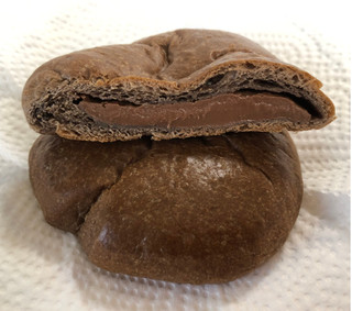 「ファミリーマート ファミマ・ベーカリー なめらかチョコクリームパン 袋1個」のクチコミ画像 by SANAさん