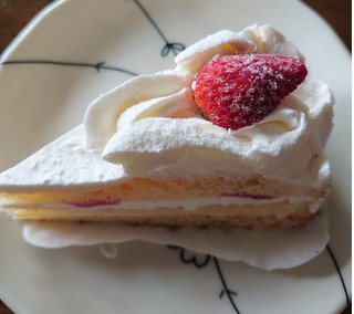 「ヤマザキ 苺のショートケーキ パック2個」のクチコミ画像 by もぐりーさん