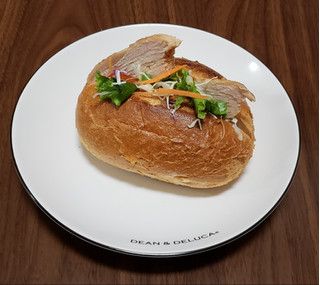 「ファミリーマート お母さん食堂 てりやき味の国産鶏サラダチキン」のクチコミ画像 by みにぃ321321さん