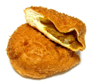 「ヤマザキ 大きなチーズカレーパン CoCo壱番屋カンシュウ 袋1個」のクチコミ画像 by つなさん